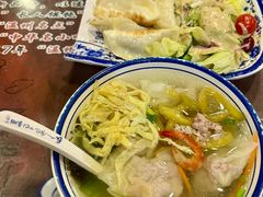 -长人馄饨铺(解放街店)