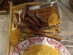 -破瓦寒窑·地摊烤羊排