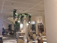 -必胜客(东兴商厦店)