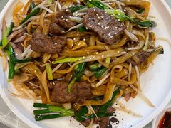 干炒牛河-西酒时光(恒福店)
