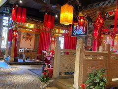 -大龙辣火锅·龙虾·烧烤(湖滨新天地店)
