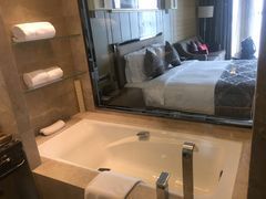 -无锡新湖铂尔曼大酒店