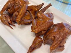 脆皮乳鸽-金时代顺风大酒店(临港百联店)