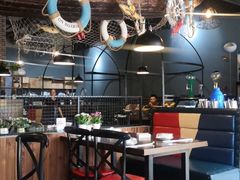 大堂-煲得鲜·桐乡煲·小龙虾(万达店)