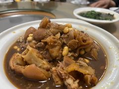 -小胡子农家菜馆