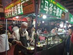 -正宁路小吃夜市