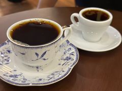 -Café Monson