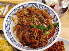 牛肉饭-胖老板的烤肉店—原鲜牛道(学府路店)