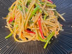 -纳鲁孜·新疆特色餐厅(上海悦荟广场店)