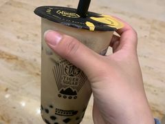 波霸厚鮮奶-老虎堂黑糖专壳 (尖沙咀乐道店)