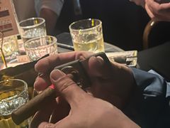 -Bar Fable 寓·药到病除