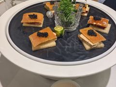 原创红酒鹅肝烤鸭配蔬菜沙拉-3号仓库·创意中国菜(新世界城店)