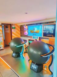 -反弹蹦床公园·运动乐园·团建·亲子派对(深圳观澜湖店)