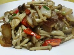 -农家土菜老煨锅(木鱼镇店)