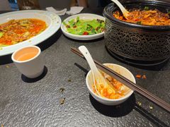 -万重锦·人文川菜馆(骡马市店)