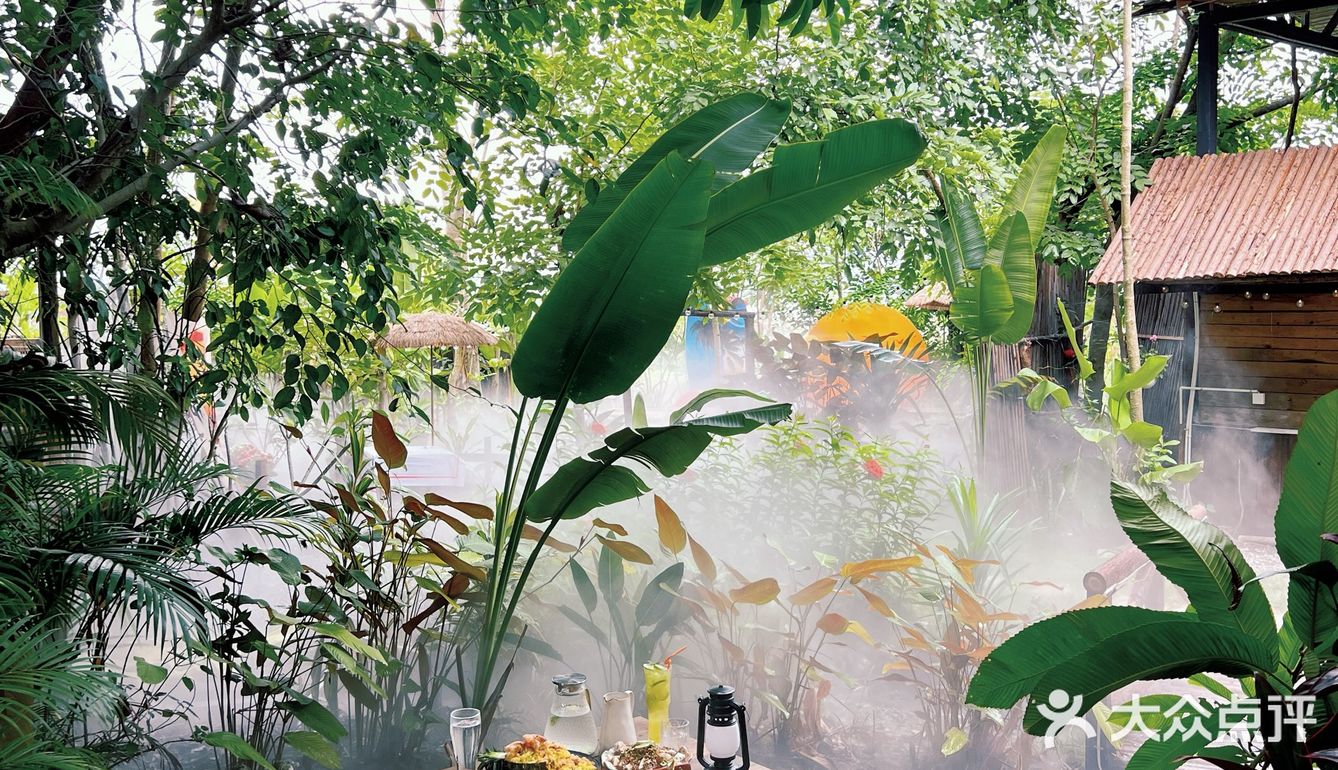 版纳周末遛娃约会的好去处 无意间发现的清迈风小院