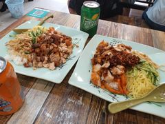 -张秀梅烤肉拌饭脆皮鸡饭