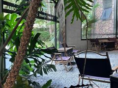 -J Create城市露营咖啡·简餐·宠物(上海动物园店)