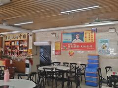 -玉林宁大姐第一家脆皮肉馆(江滨路店)