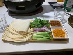 -大呲花丹东海鲜烤肉(梅林店)