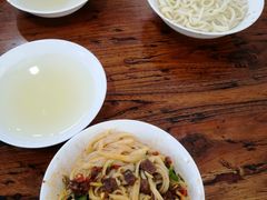 -王菊美食街·王菊面馆(总店)