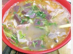 -春雨羊汤店(广开四马路总店)