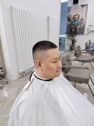 -卡尔诗·科技美肤连锁