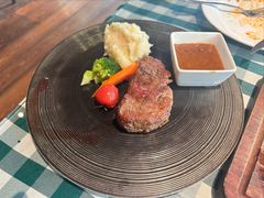 -小主人西餐厅 master table(青年中路店)