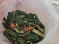 -乔家小院•本地小海鲜•非遗驴肉(万年泉路店)