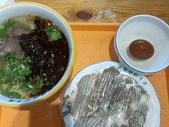 -伊麦佳兰州牛肉面清真美食店