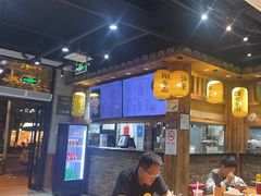 -弄堂咪道-饭香·面香·馄饨香(兴梅店)
