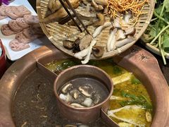 -滇釜火锅·能喝汤的火锅(车公庄店)