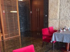 -粤尚腾香居中餐厅(首都机场希尔顿店)