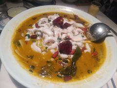 -周渝食惦·酸菜鱼精致川菜(横岗店)