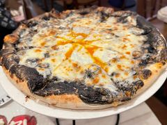 黑松露披萨-IL TEATRO 精品意大利餐厅