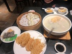 -芳芳私房菜·精做淮扬菜(承德路店)