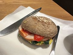 鸡肉茄蔬帕尼诺-星巴克(成都莱蒙都会店)