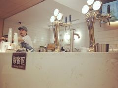 大堂-四云奶盖贡茶(王府井旗舰店)