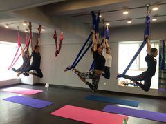 -舞佳舞空中瑜伽馆