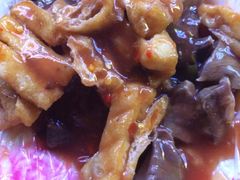 -海南大学南门小吃一条街(海甸三西路店)