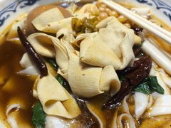 -皖佬板安徽牛肉板面(西站食宝街店)