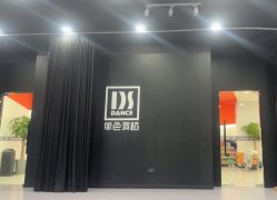 -单色舞蹈