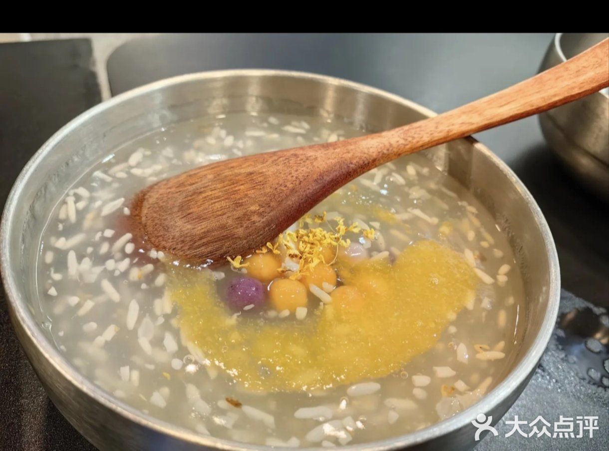 在嘉定新城挖到一家蟹粉拌面刺客，吃完直接封神！