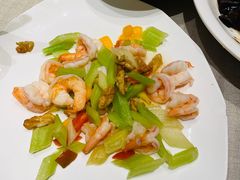 -品悦酒店(三林古镇店)