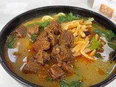 -俊杰拉面馆