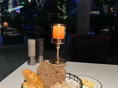 -Wolfgang’s Steakhouse 沃夫冈牛排馆(上海白玉兰广场店)