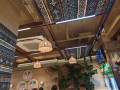 -云阿蛮云南生烫牛肉米线(奉贤路店)