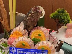 -鼎泰亨·海鲜牛肉餐厅(滨江店)