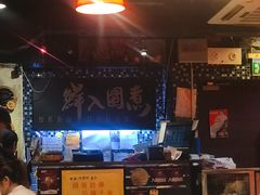 大堂-鲜入围煮花胶鸡海鲜火锅