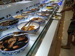 自助取餐区-集杰尚品海鲜烤肉火锅自助餐厅(经区九龙城店)